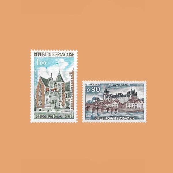 FR 1758/9. Serie Turística. Castillo de Gien y Le Clos-Lucé en Amboise. 2 valores. **1973